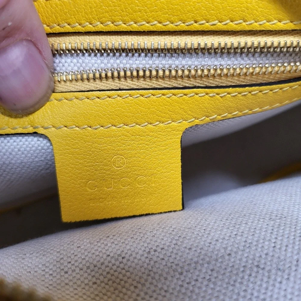 Gucci Womens Interlocking GG Star Crossbody Bag Yellow Size 9"x7"x2"‎ - Picture 8 of 8